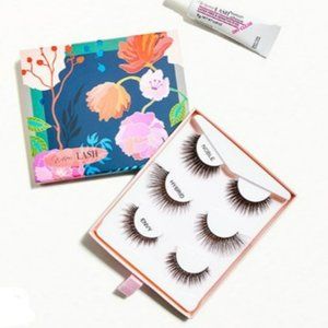 Whimsical Baldwin Floral Motifs Eyelash Set